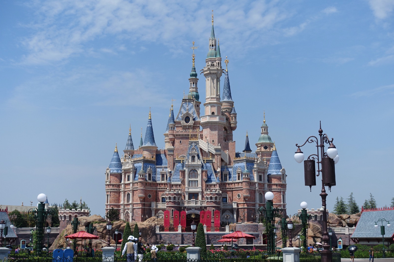 Shanghai Disneyland Castle